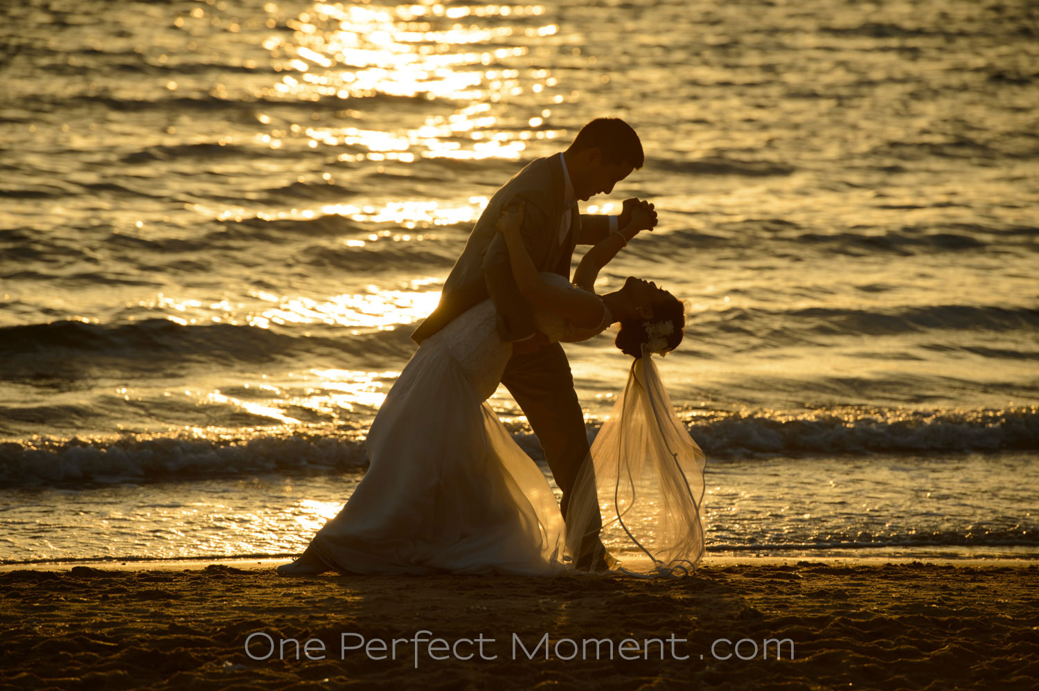 wedding photographer bride groom romantic portrait